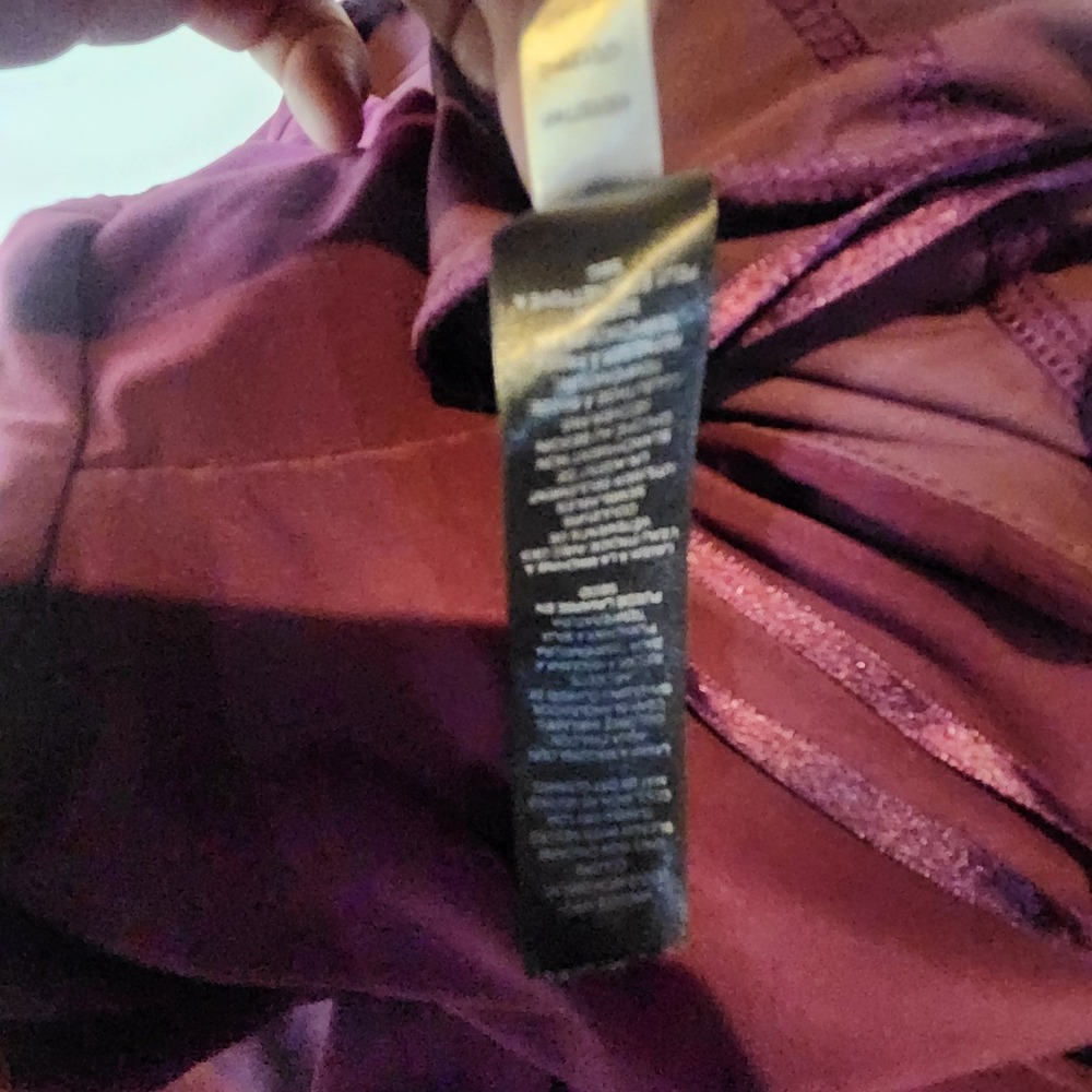 White House Black‎ Market BURGUNDY SQUARE NECK TIERED SLIMMING DRESS  Size 2 - Picture 6 of 6